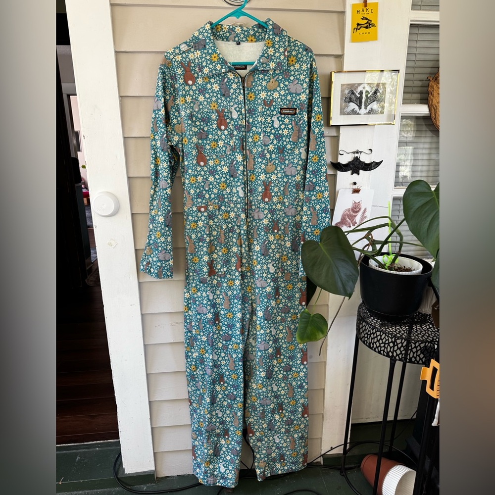 Run and Fly Bunny Boilersuit XL EUC